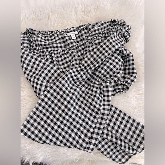 TOPSHOP Off Shoulder Gingham Crop Top (12) - Picture 8 of 12